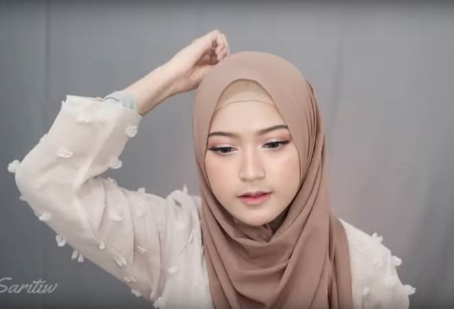 Tutorial Hijab Pashmina Diamond Kekinian