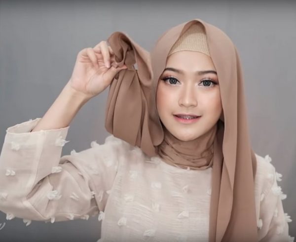 4 Style Tutorial Hijab Pashmina Simple