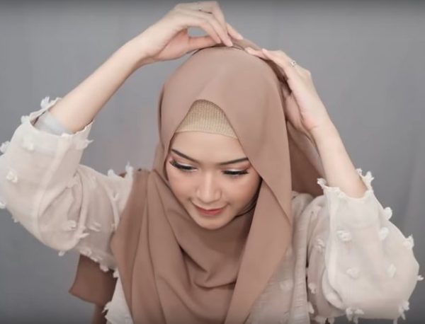 4 Style Tutorial Hijab Pashmina Simple