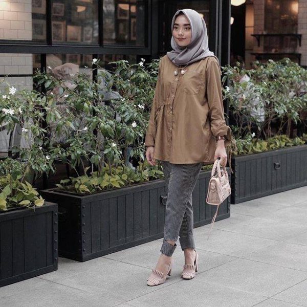 9 Style Hijab Casual Buat Ke Kantor Paling Trendy